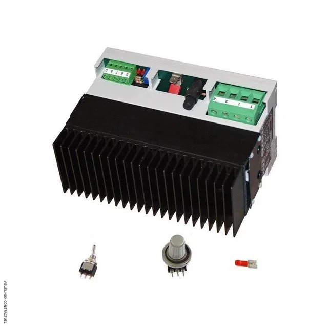Gradateur 8000W STAR3 Star Progetti rail coffret électrique